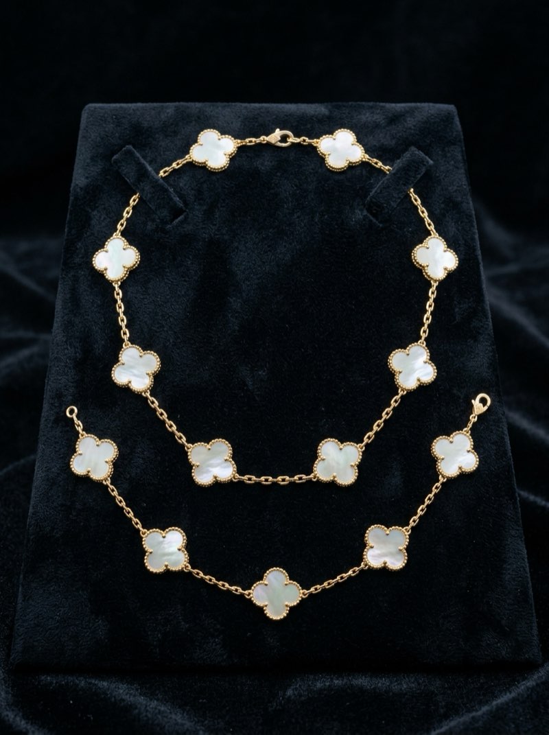 반클리프 아펠 알함브라 주얼리 인스타 체험단